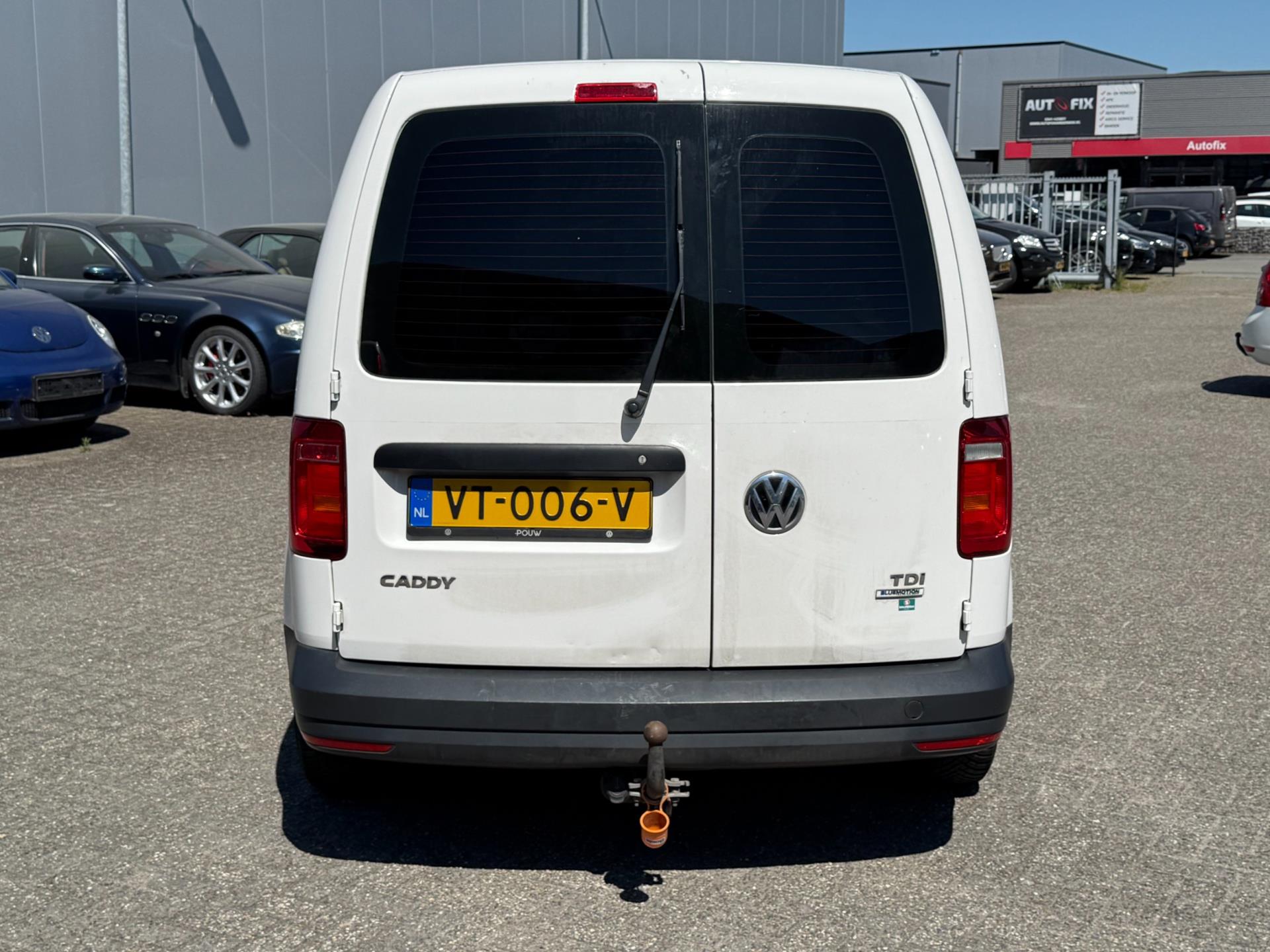 44926917-3.jpg