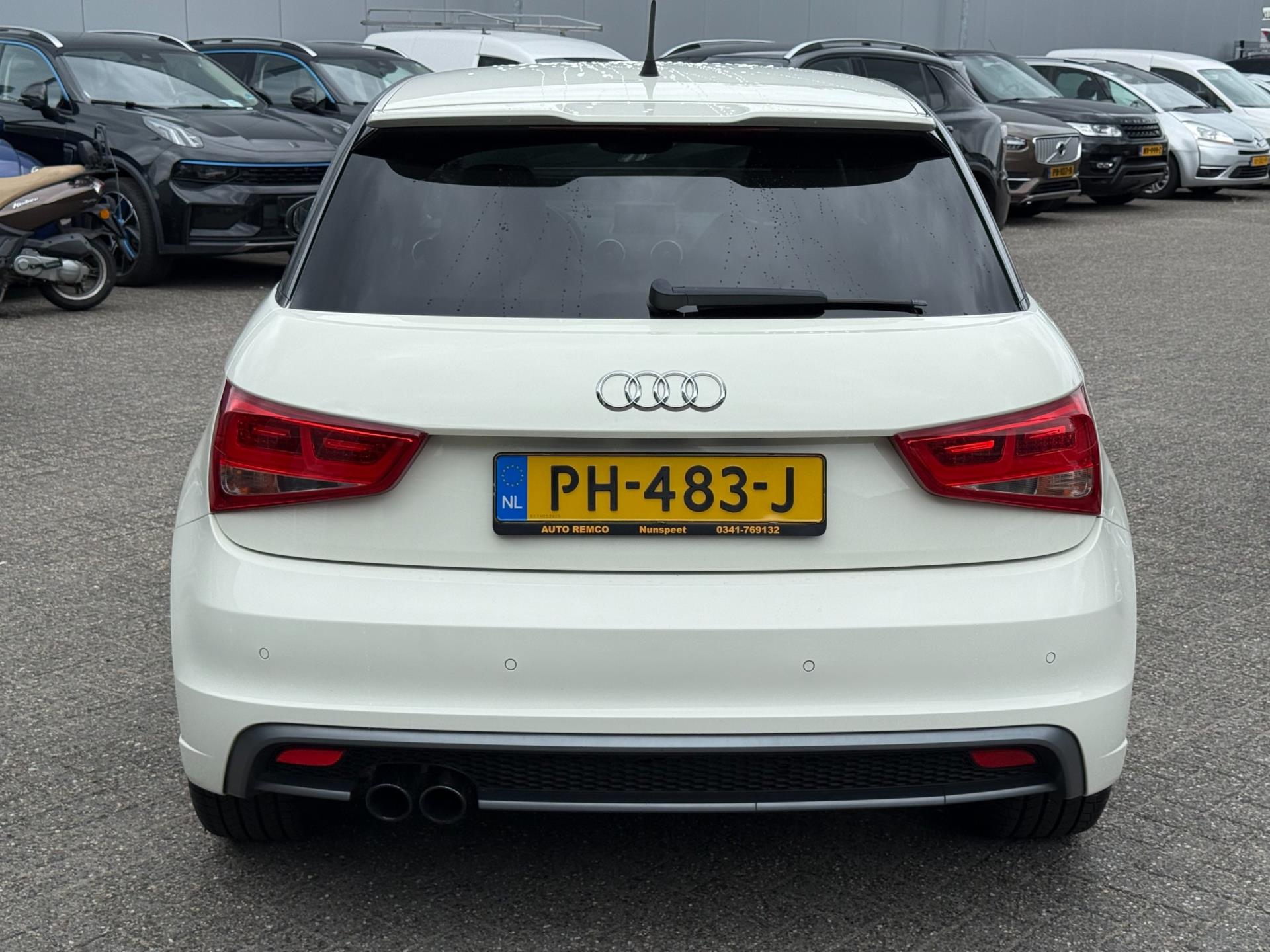 45972897-4.jpg