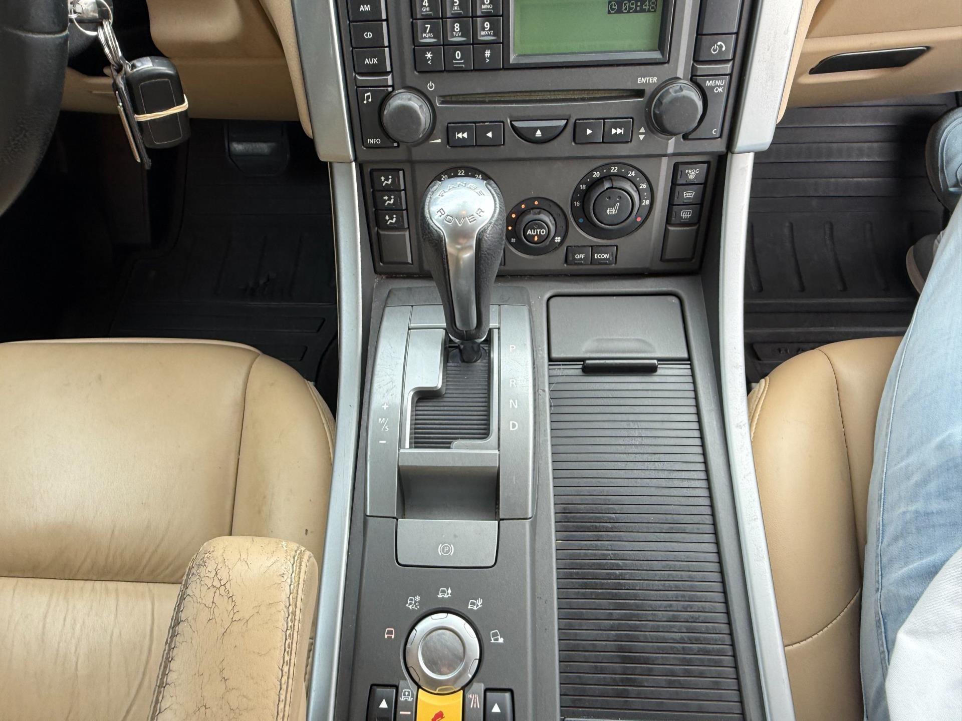 46980373-16.jpg