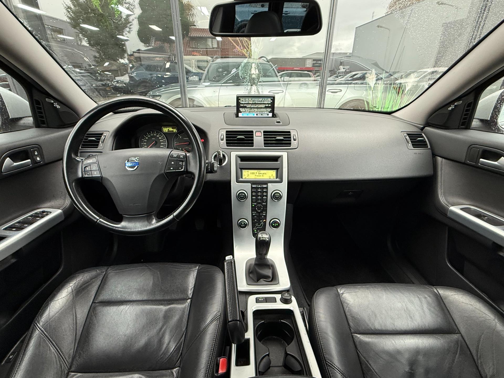 48423625-1.jpg